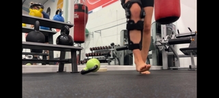 Lauren Williams feet photo 15