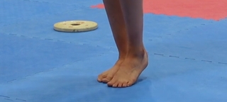 Lauren Williams feet photo 11