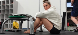 Lauren Williams feet photo 8