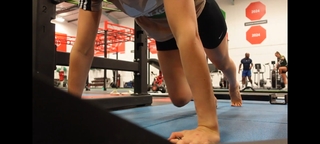 Lauren Williams feet photo 10