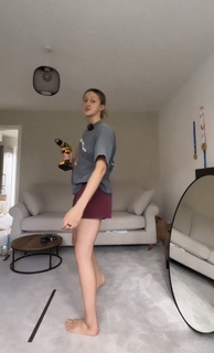 Lauren Williams feet photo 8