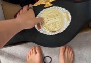 Lauren Williams feet photo 6