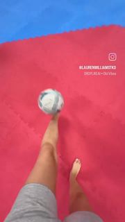 Lauren Williams feet photo 13