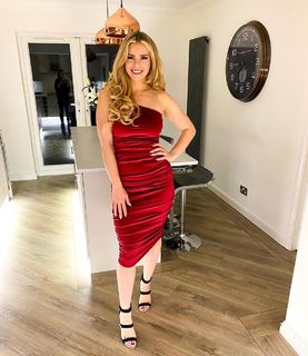 Lauren Woods feet photo 3