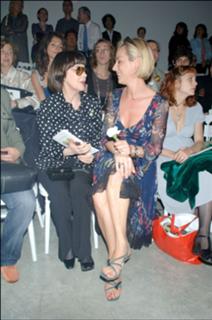 Laurence Ferrari feet photo 7