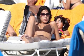 Laurie Cholewa feet photo 3