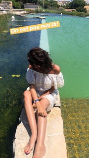 Laurie Cholewa feet photo 19