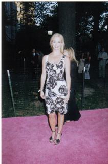 Laurie Dhue feet photo 16