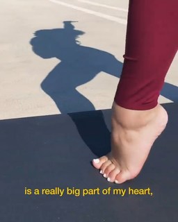 Laurie Hernandez feet photo 19