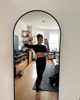 Laurie Hernandez feet photo 13