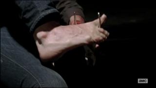 Laurie Holden feet photo thumbnail