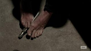 Laurie Holden feet photo thumbnail