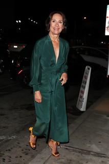 Laurie Metcalf feet photo thumbnail