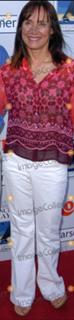 Laurie Metcalf feet photo thumbnail