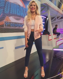 Laurita Fernández feet photo 3