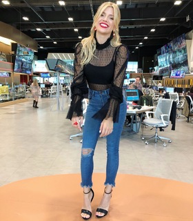 Laurita Fernández feet photo 19