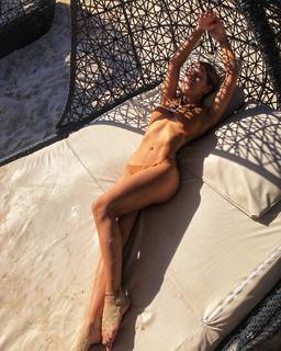 Laurita Fernández feet photo 5