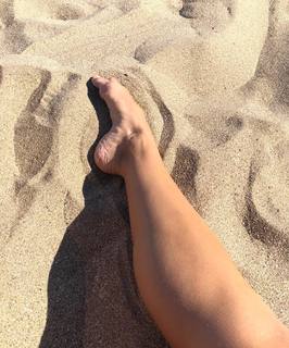 Laurita Fernández feet photo 2
