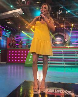 Laurita Fernández feet photo 1