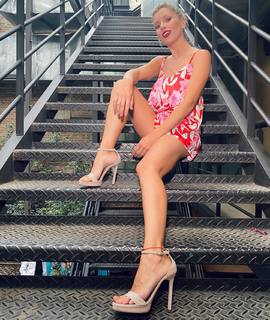 Laurita Fernández feet photo 15