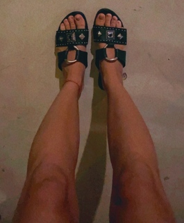 Laurita Fernández feet photo 2