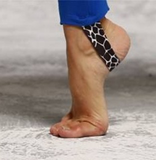 Laurita Fernández feet photo 15