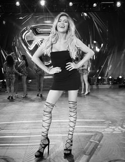 Laurita Fernández feet photo 2