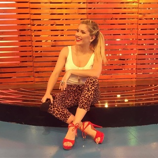 Laurita Fernández feet photo 16