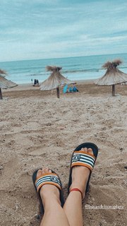 Laurita Fernández feet photo 2