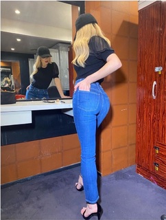 Laurita Fernández feet photo 5