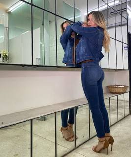 Laurita Fernández feet photo 1