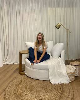 Laurita Fernández feet photo 13