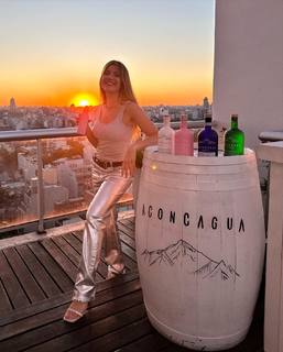 Laurita Fernández feet photo 20