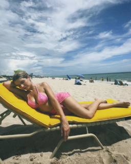 Laurita Fernández feet photo 20