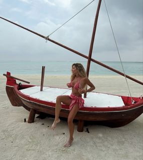 Laurita Fernández feet photo 1