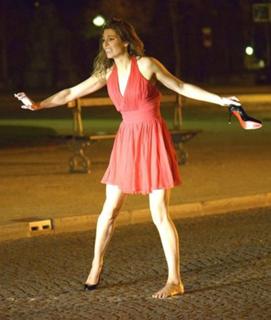 Laury Thilleman feet photo thumbnail