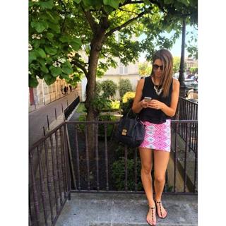 Laury Thilleman feet photo thumbnail