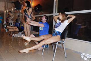 Laury Thilleman feet photo thumbnail