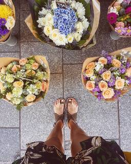 Laury Thilleman feet photo thumbnail