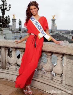 Laury Thilleman feet photo thumbnail