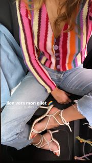 Laury Thilleman feet photo thumbnail