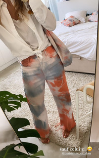 Laury Thilleman feet photo thumbnail