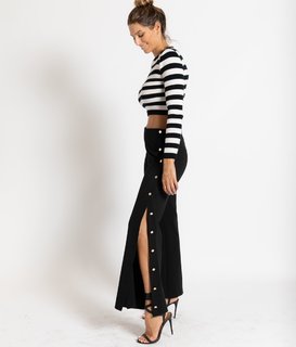 Laury Thilleman feet photo thumbnail