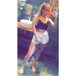 Lauryn Goodman feet photo 8