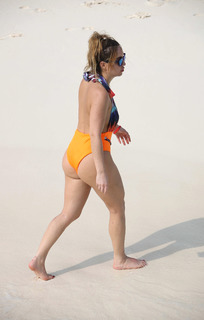 Lauryn Goodman feet photo 4