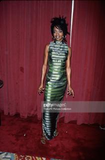 Lauryn Hill feet photo 11