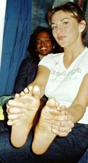 Lauryn Hill feet photo 3