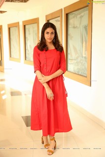 Lavanya Tripathi feet photo 20