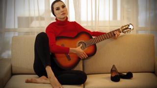 Lavínia Vlasak feet photo 12