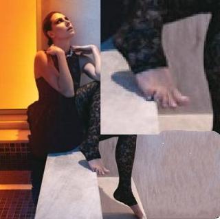 Lavínia Vlasak feet photo 20